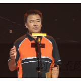 视频 | 以烟火写诗，凭热爱摘奖 “外卖诗人”王计兵获鲁迅文学奖