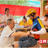 不止清凉礼包!长沙“717骑手节”给小哥配齐健康、托管、维权服务