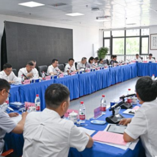 陈博彰调研长沙学院并召开高等教育职业教育赋能产业发展工作座谈会
