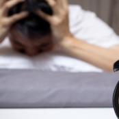 健康科普 | 夜间失眠白天补觉,真的能弥补睡眠损耗吗?