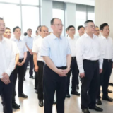 毛伟明率团在上海学习考察人工智能产业