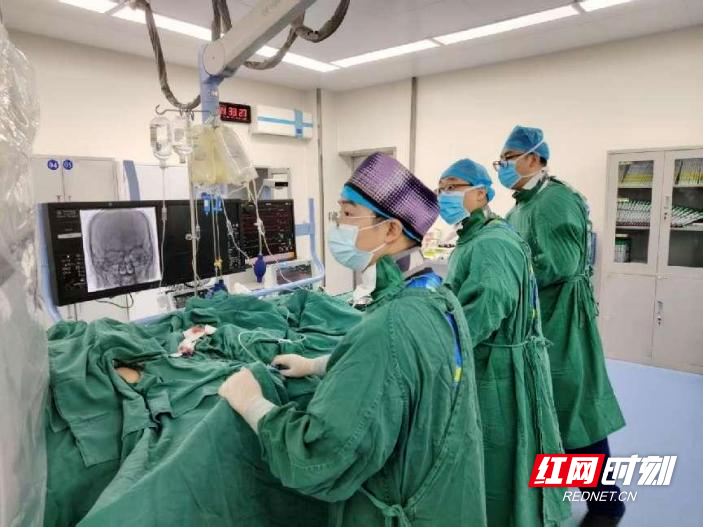 “毛医生,亚克西!” 跨越千里的湘疆健康守护1 (1).png “毛医生,亚克西!” 跨越千里的湘疆健康守护1 (1).png