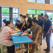 天元区群丰镇政府开展无偿献血活动