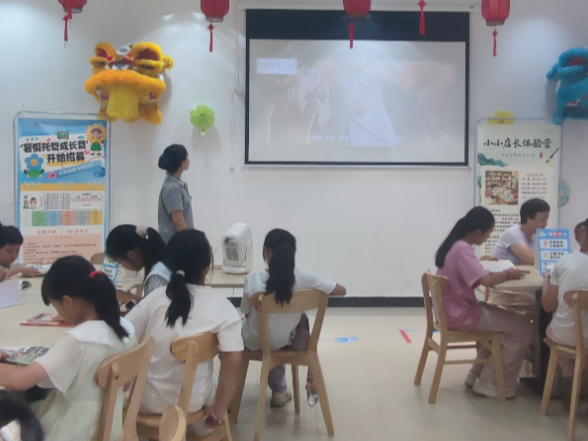 书香润童心 红色伴成长——零陵新华书店“书中故事我来讲”暑期主题活动圆满举行