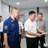 陈博彰检查调度“湘超”联赛开幕式暨揭幕战安全保障工作