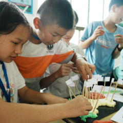 湘南学院“三下乡”：以美育润童心 以实干赴乡土