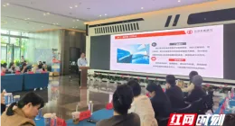 这里的“小事”，何以让企业家红了眼眶