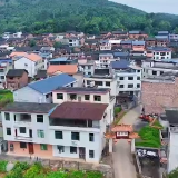 宜章县浆水乡锁石村：蝶变结硕果 锁石启新程