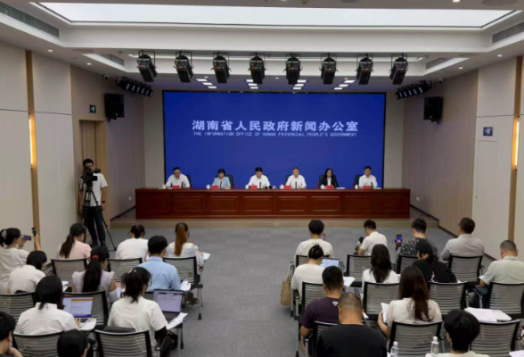 湖南超万台ATM机支持外卡取现 