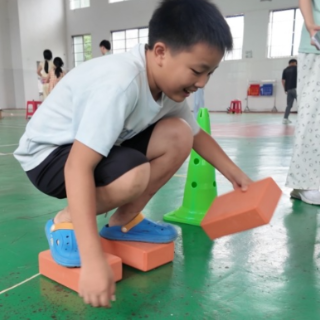 趣味运动燃活力，中南大学“童心践远”支教团举办校园趣味运动会