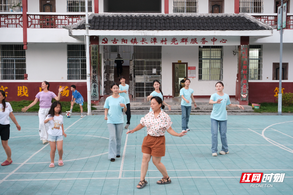 三下乡5.jpg