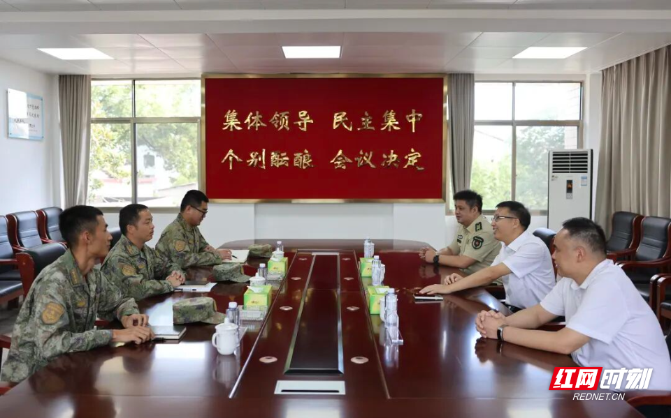 八一.jpg