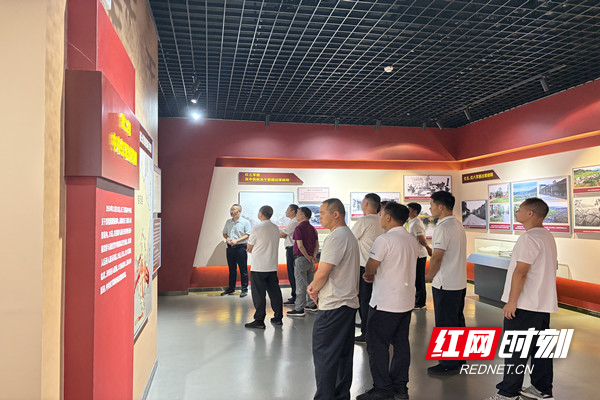 忆军旅守初心 担使命启新程