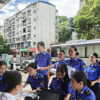 郴州市城市管理综合行政执法支队开展无偿献血公益活动