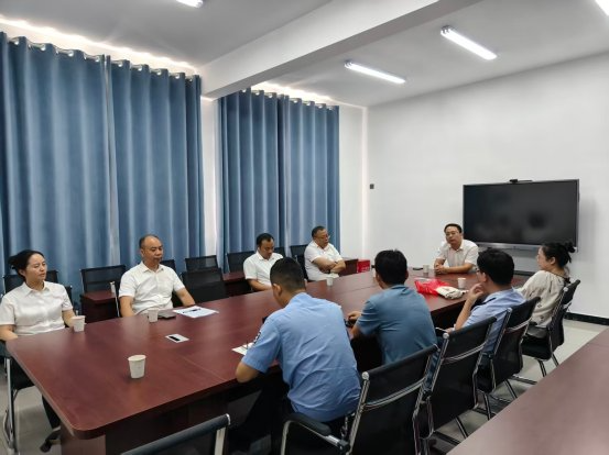 市市场监管局：联合多部门督导安江政务服务营商环境建设工作