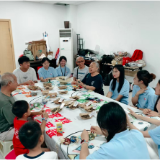 以“香”传“湘”!长沙学院学子携非遗香囊浸润社区文脉
