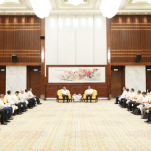 岳阳市与中国物流签署合作协议 毛伟明刘敬桢见证签约并座谈 谢卫江参加
