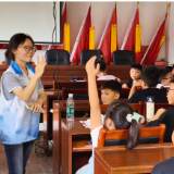 衡阳师范学院实践团：以暖心对话守护乡村少年七彩假期