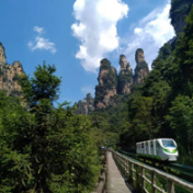 网评|静音讲解出新招 文旅升级重细处