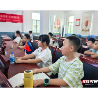 衡阳师范学院实践团赴新化宣讲助学政策,护航乡村孩童求学路
