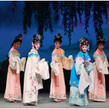 大幕合上，且看春草巧断一桩官场趣事