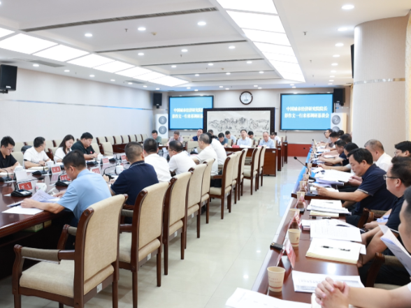 中国城市经济研究院执行院长彭作文一行到祁阳调研恳谈