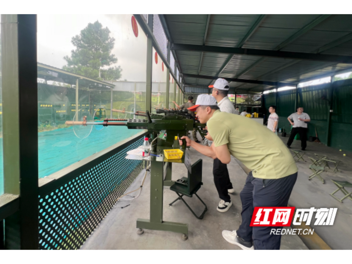 湖南高速集团湘潭分公司开展庆“八一”主题活动