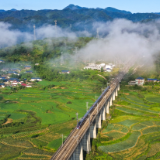 散文丨陈建军:大篷车,驶向梦的远方