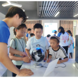 吉首大学“小桔子”志愿服务团:以“点线面”三维实践 服务地方发展