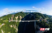 来张家界清凉一夏｜入谷寻凉！在张家界大峡谷与飞瀑幽谷相逢