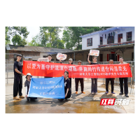关爱流浪伙伴,点亮生命微光——湖南大学MBA志愿者赴流浪动物救助站开展主题公益活动
