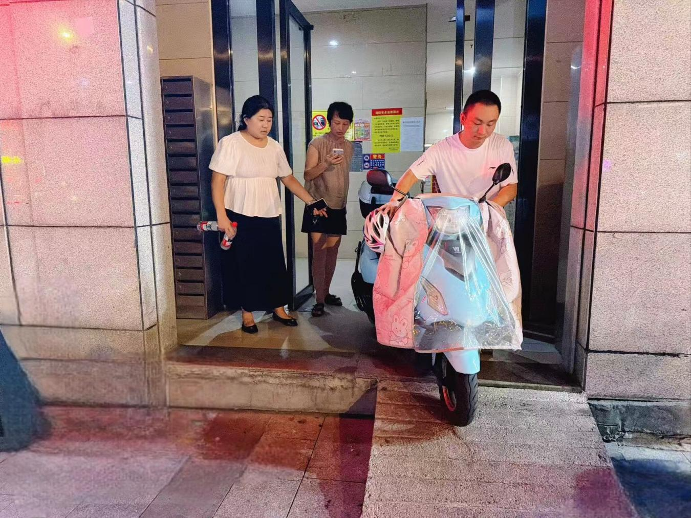 岳塘区建设路街道“十大攻坚”行动跑出安全治理“加速度”