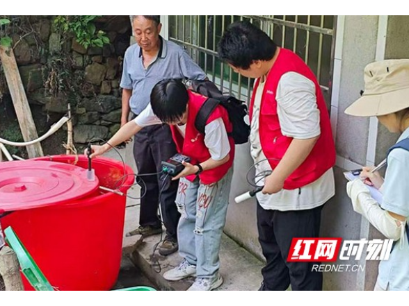青春三下乡丨湖南城市学院：清泉惠民生 校企护乡安