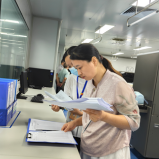 强化实验室安全管理 湖南省专家组对郴州市中心血站开展专项督导