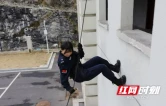不躺平的 “00 后” 女特警副大队长——记吉首市公安局女警全泓慈