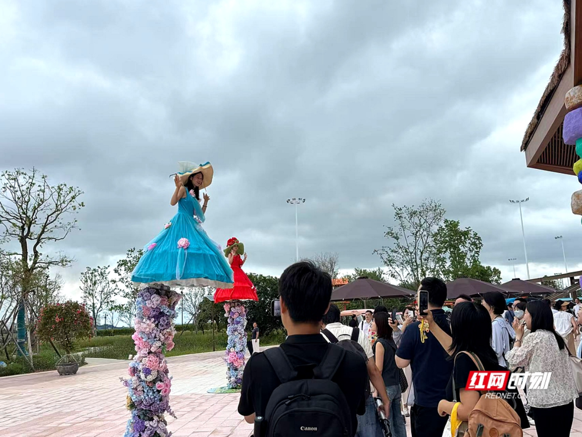 组图丨触摸基层脉动 “活力中国调研行”走进湘潭