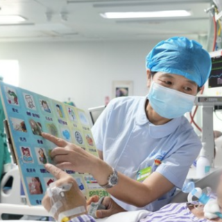 2026最美医者｜颜春英：39年白衣执甲，以温柔守护生命微光