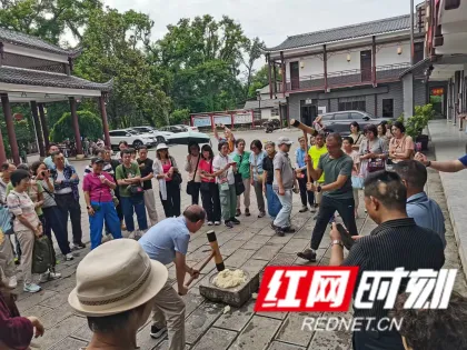 鼓乐迎宾展乡风 民俗赋能促文旅——慈利县株木岗村党群服务中心开展文旅接待特色活动
