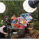 双牌:云端助农促振兴 阳明山专场直播解锁生态农产致富路