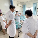 “优医论道”乳腺癌治疗进展学术交流会在张家界永定妇幼顺利举办