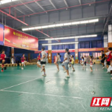 张家界市永定区医体联合为儿童生长发育“把脉”