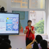 当“十万个为什么”遇上气象科普:湖南农大学子赴润龙社区为孩子们“翻译”气象