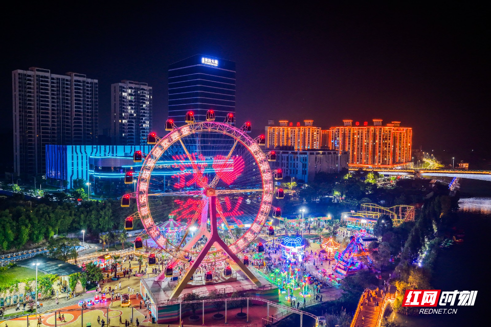 DJI_20260816203328_0545_D东江湾湾得乐游乐园 何洪海 摄.jpg