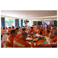 湘乡爱心企业加菜接力 428名环卫工人共享热乎宴席