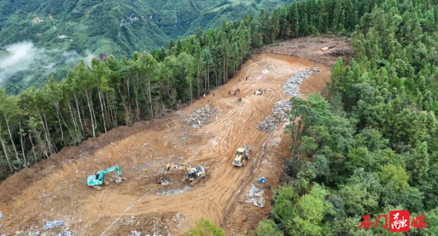 灾后重建进行时 | 壶瓶山镇：双模式推进灾后安居重建