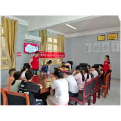雨湖区志愿者协会“海姆立克急救法”专题培训走进湘江村
