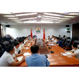 “赫好办”代办服务专班座谈会议召开