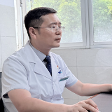 中国医师节丨永州市中心医院鲁建斌：仁心承托生命之重 镜界守护“胃”来之光