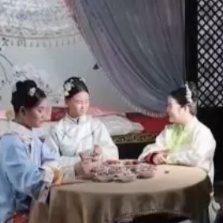 30分钟“入戏”,两三百元当“主角”:微短剧体验火出圈