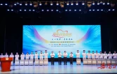 岳阳举行“爱心筑梦·青春启航”捐资助学活动